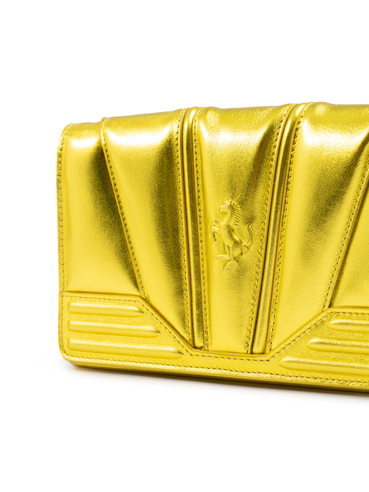 Metal Yellow GT patent leather bag with chain - ventzia