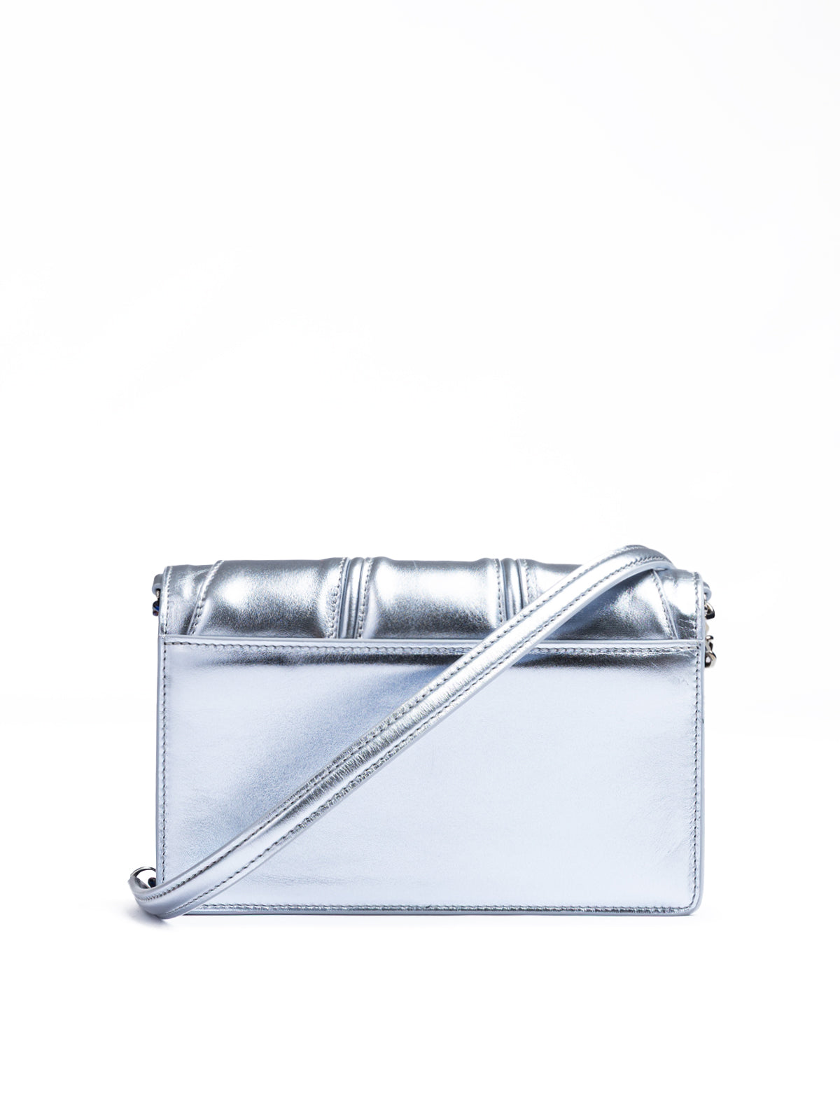 Metal light blue GT patent leather bag with chain - ventzia