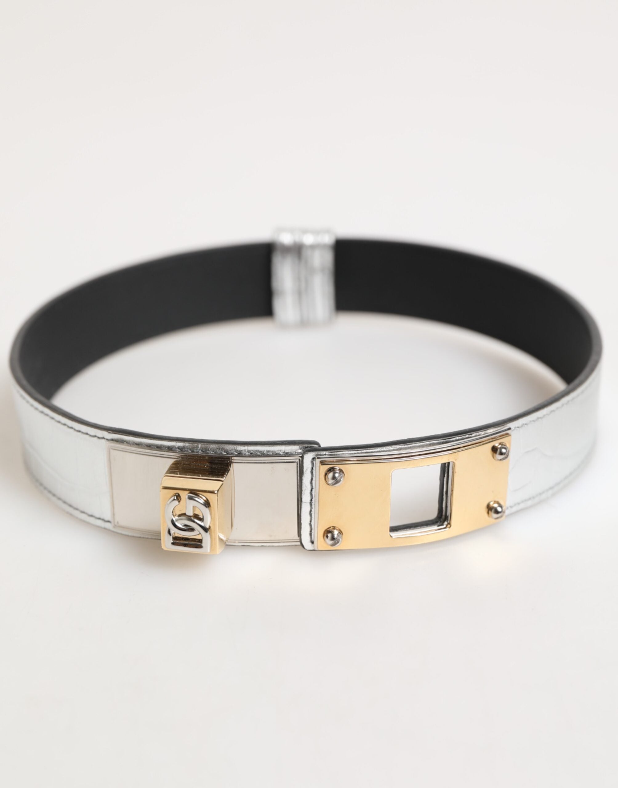 Silver Textured Leather Gold Tone Metal Neckband - ventzia