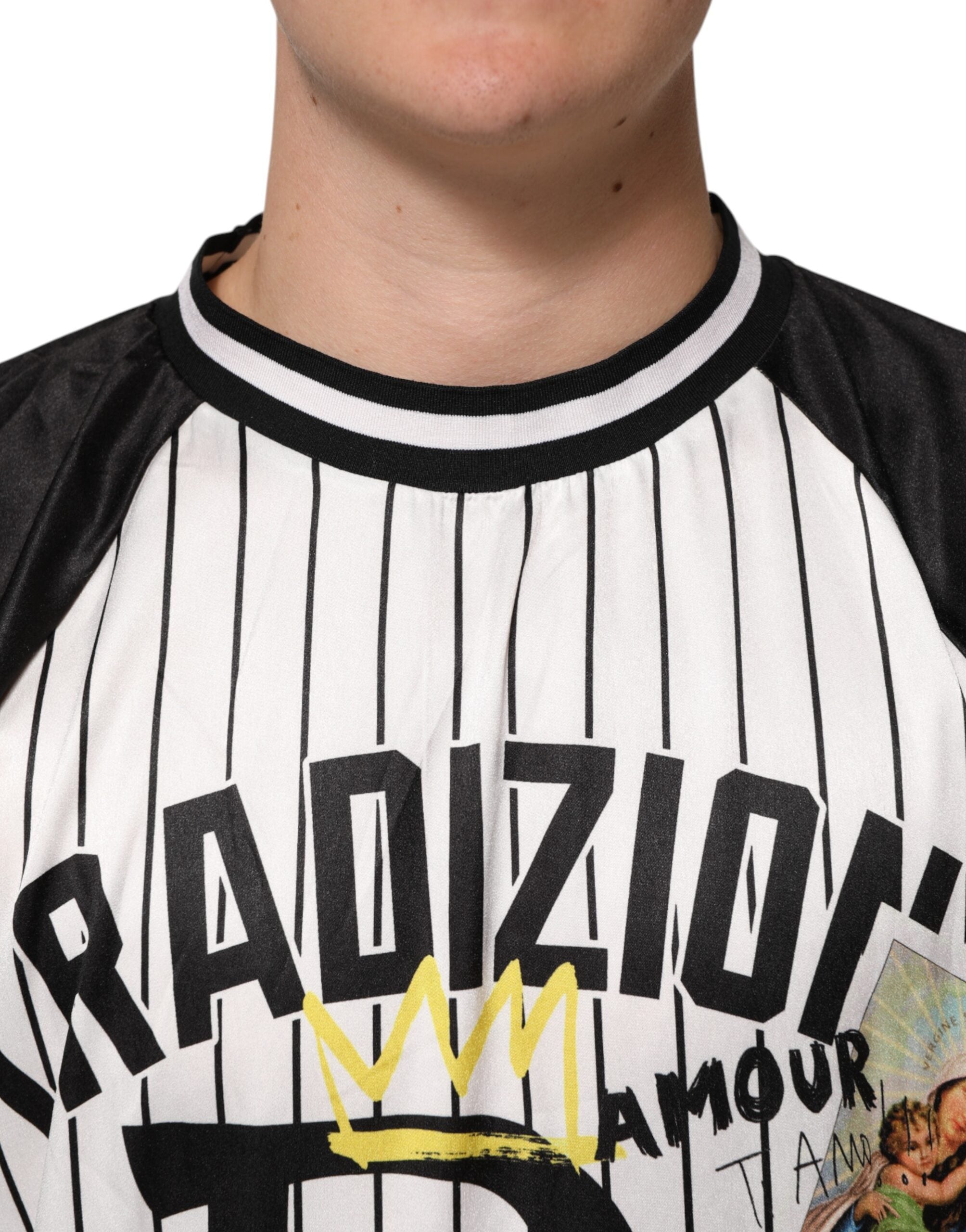 Tradizione Graffiti Print Oversized Men T-shirt - ventzia