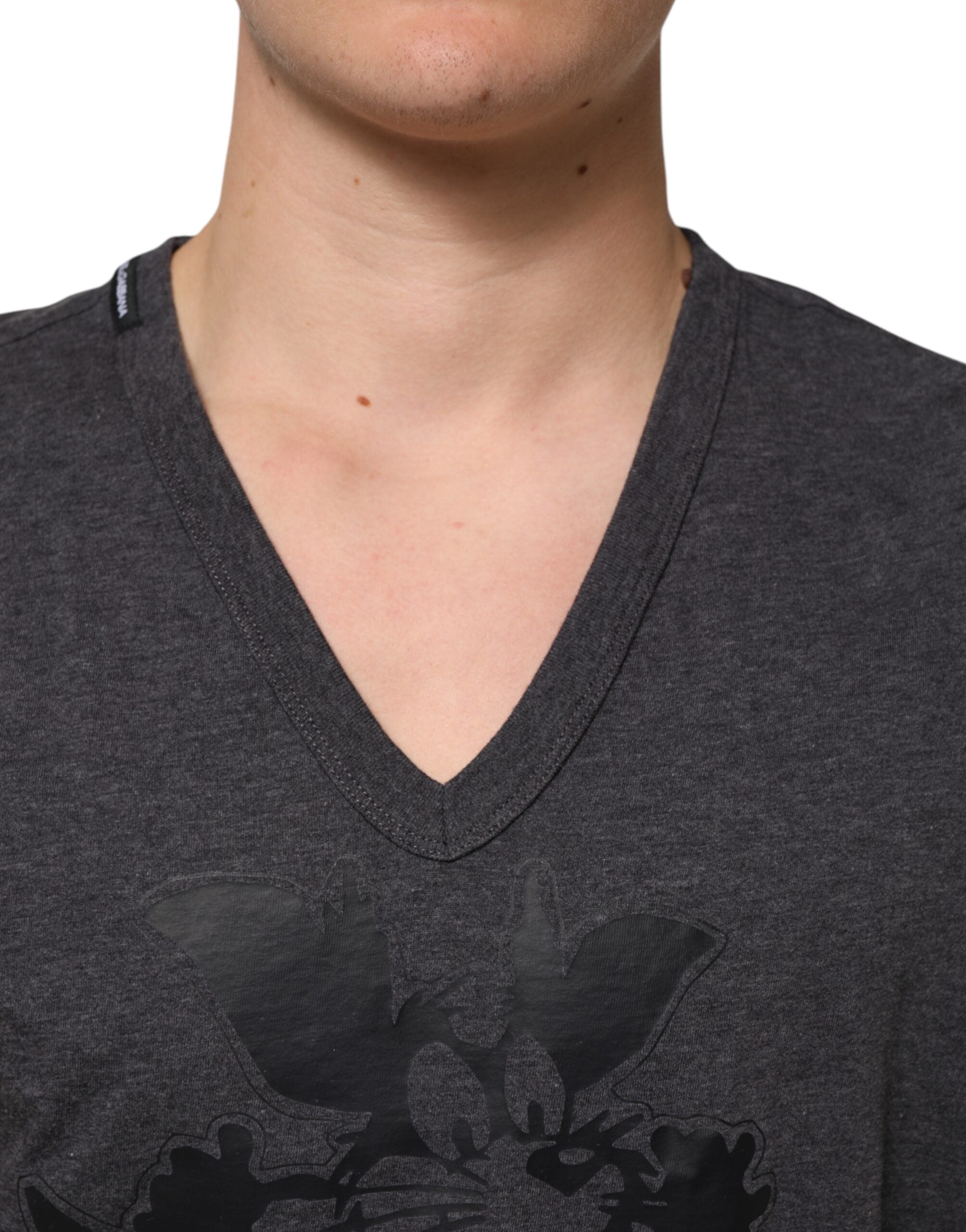 Black Charcoal DG Logo V-Neck Men T-shirt - ventzia