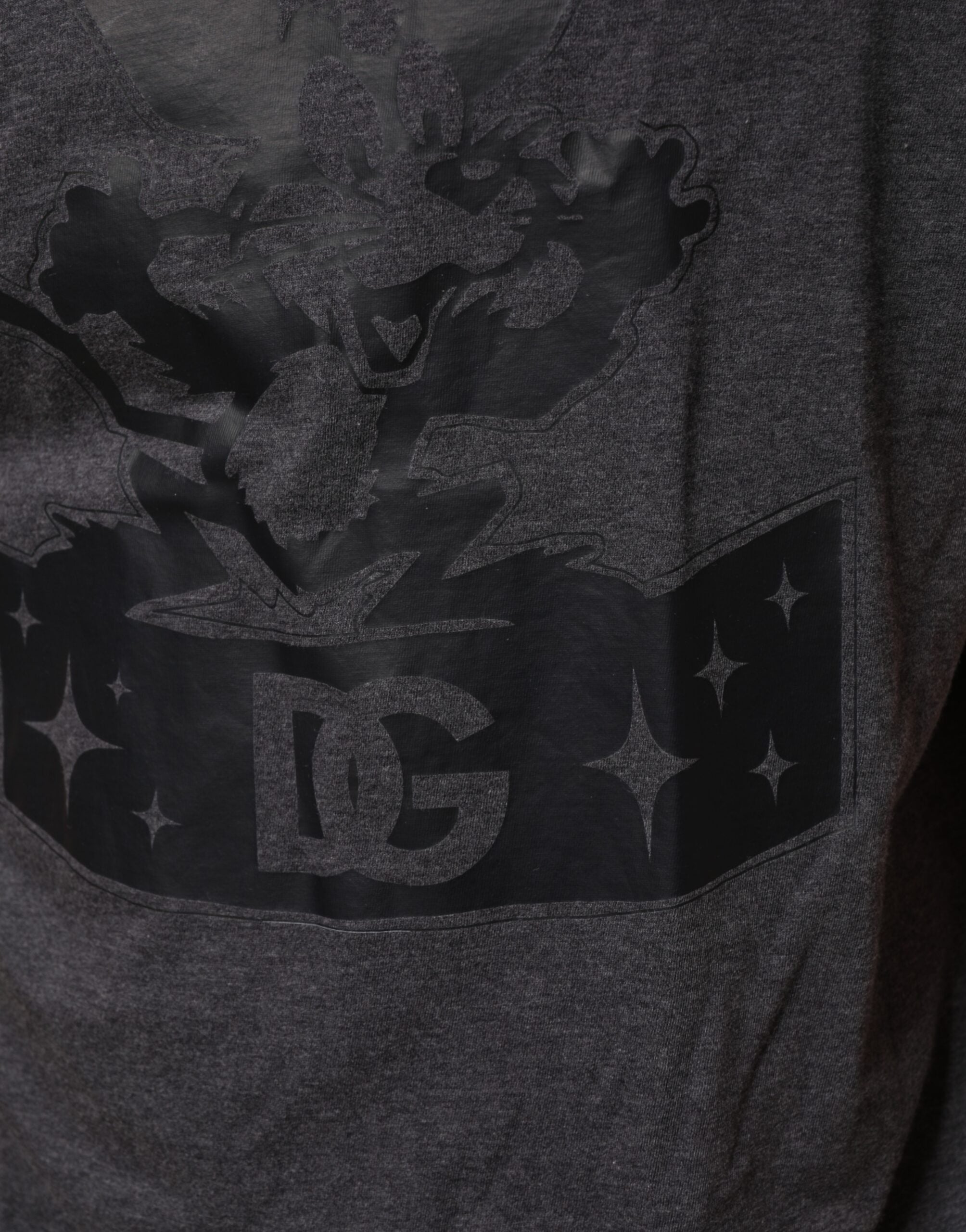 Black Charcoal DG Logo V-Neck Men T-shirt - ventzia