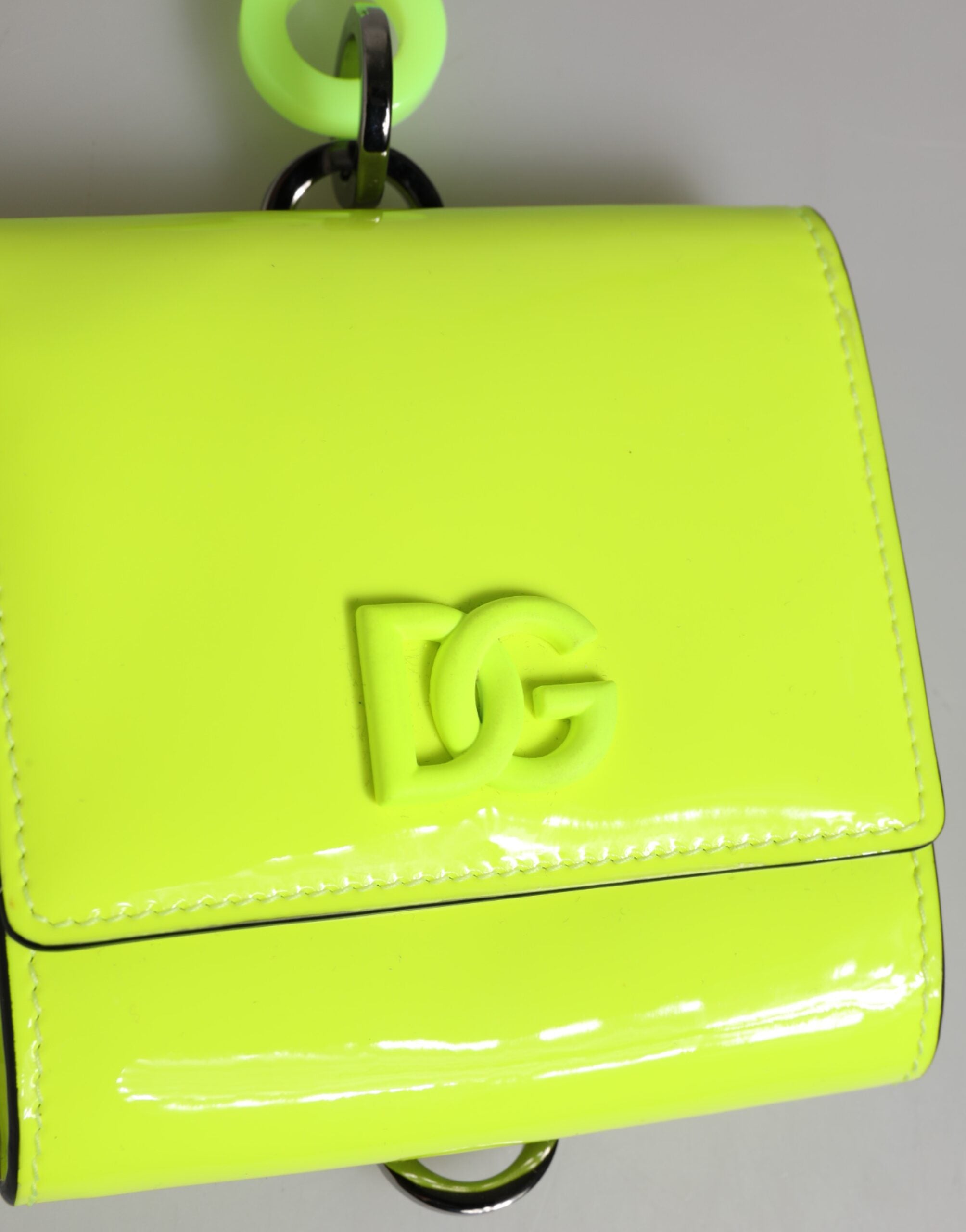 Yellow Green Bifold DG Logo Neck Strap Cardholder Wallet - ventzia