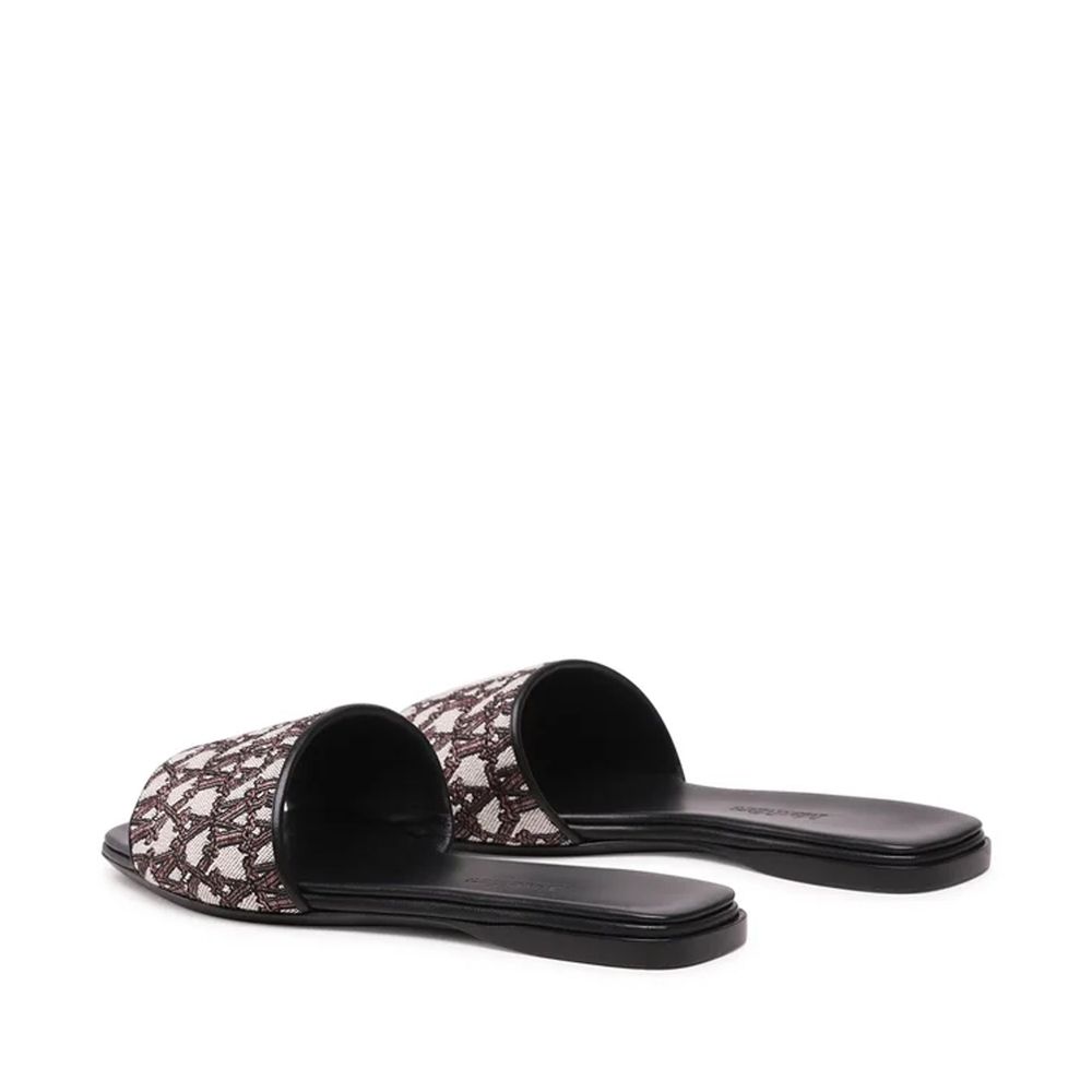 Max Mara Fridac Logo Slides - ventzia
