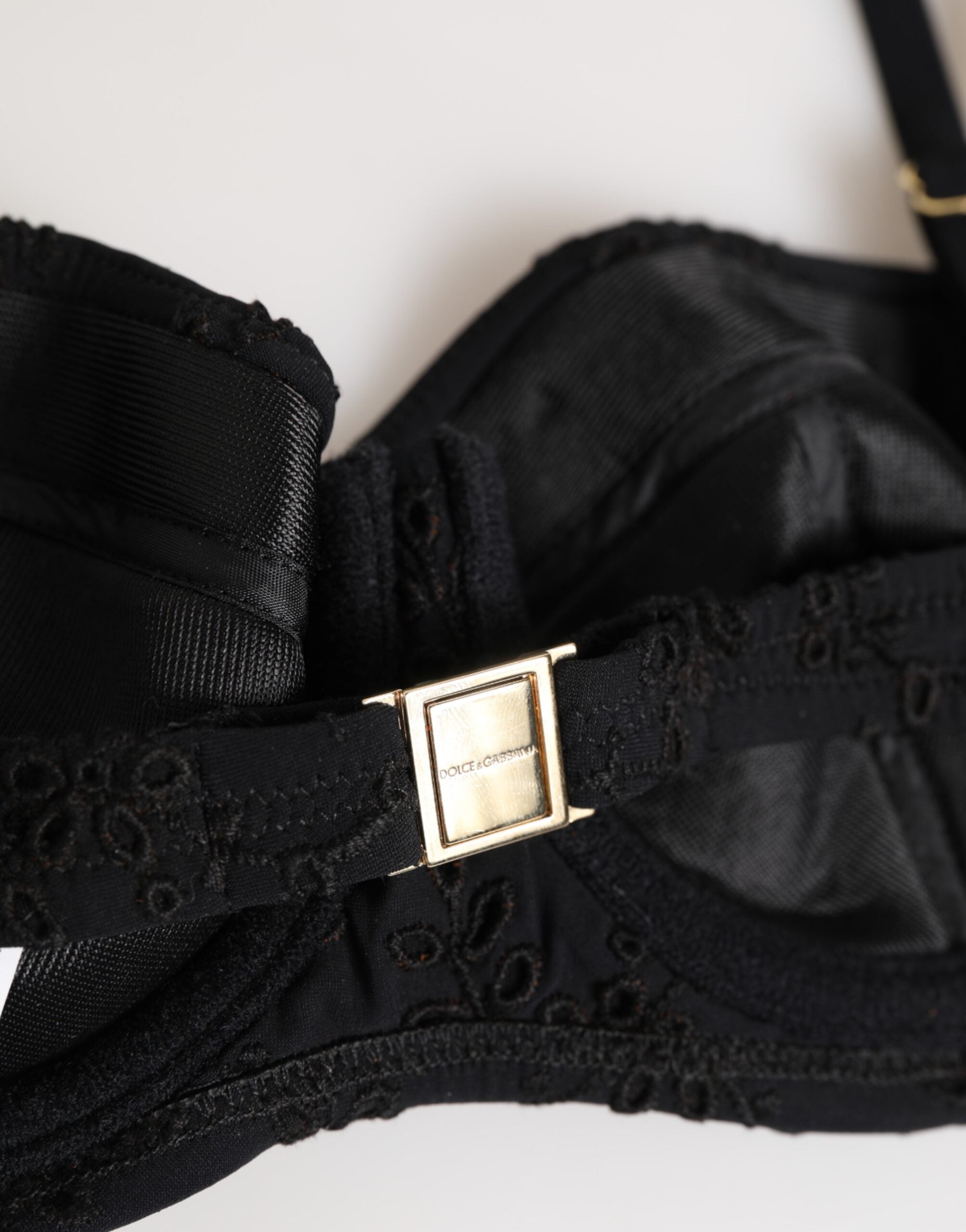 Black Polyester Embroidered Underwire Bra Underwear - ventzia