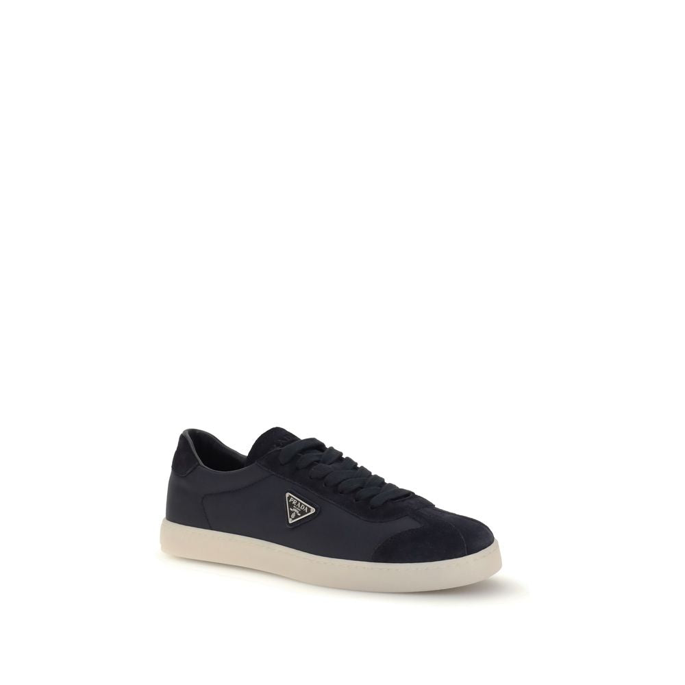 Leather Sneakers - ventzia