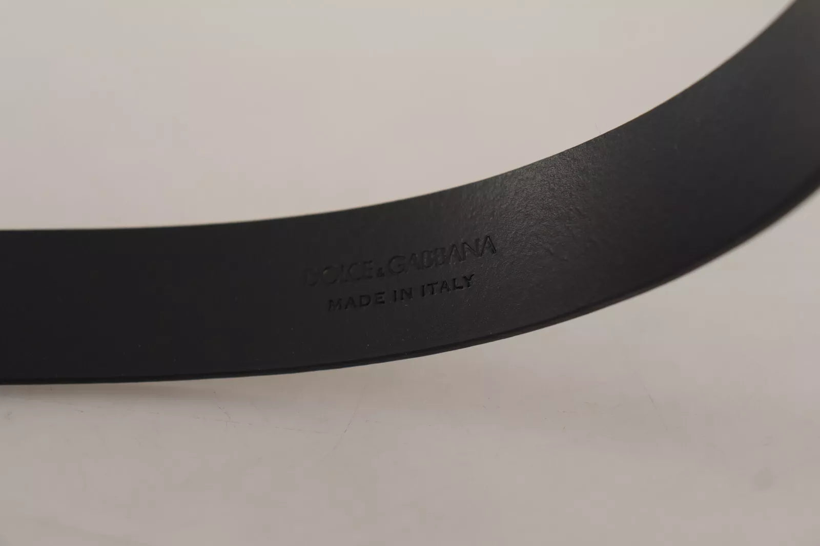 Calf Leather Silver Tone Black Metal Buckle Belt - ventzia