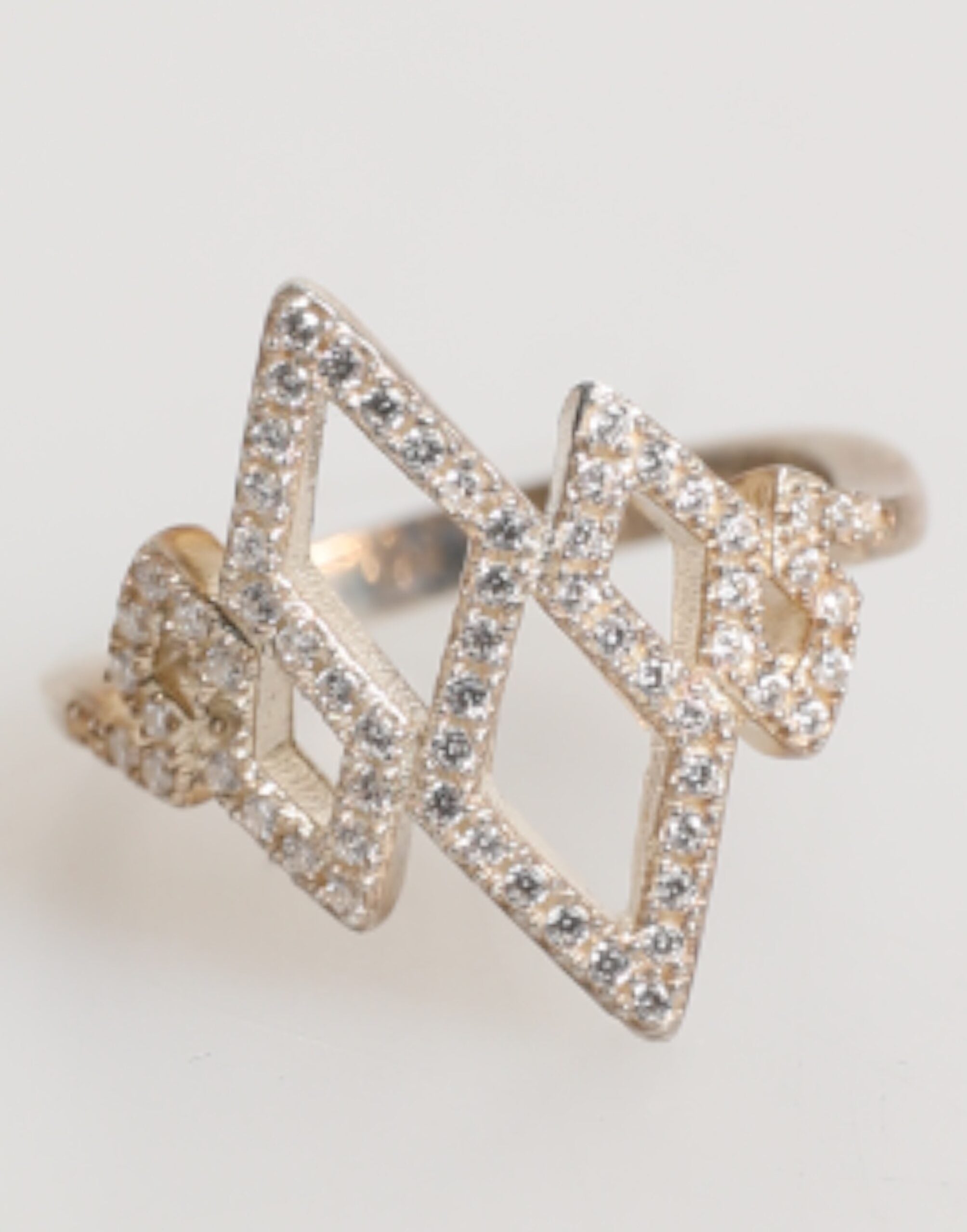 Geometric Diamond Shape Pave CZ Crystal Jewelry Ring - ventzia