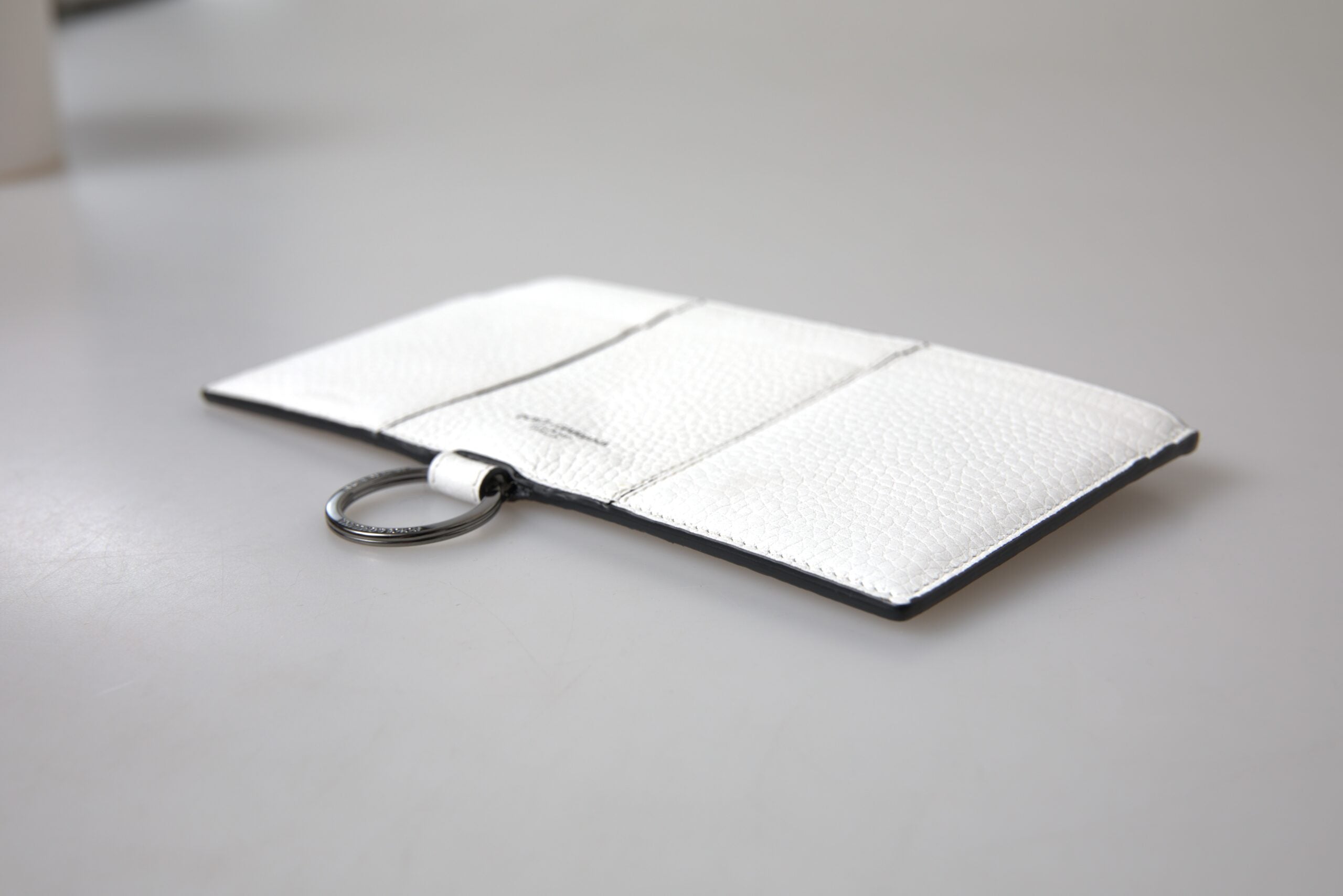 White Calfskin Leather Large Crossbody Card Holder Wallet - ventzia