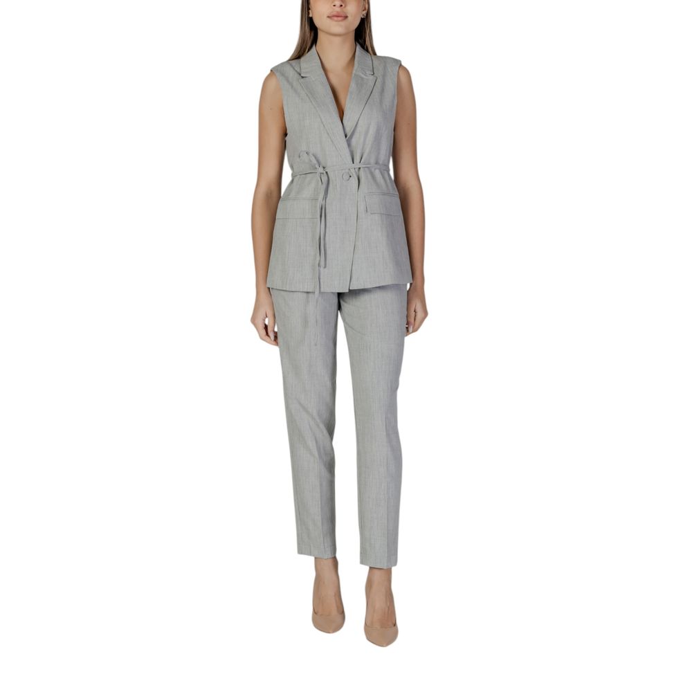 Gray Recycled Polyester Waistcoat - ventzia