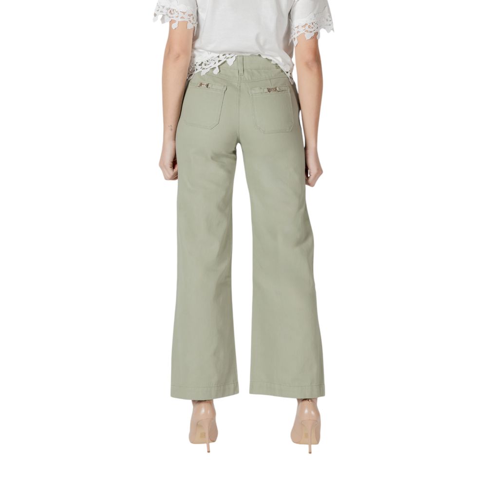 Bicolor Cotton Relaxed Fit Jeans - ventzia