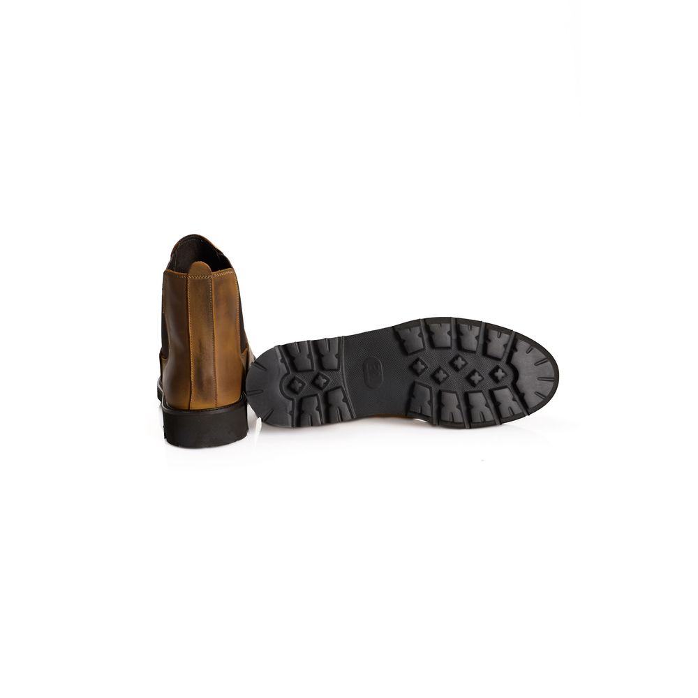 Brown Calfskin Men Boot - ventzia