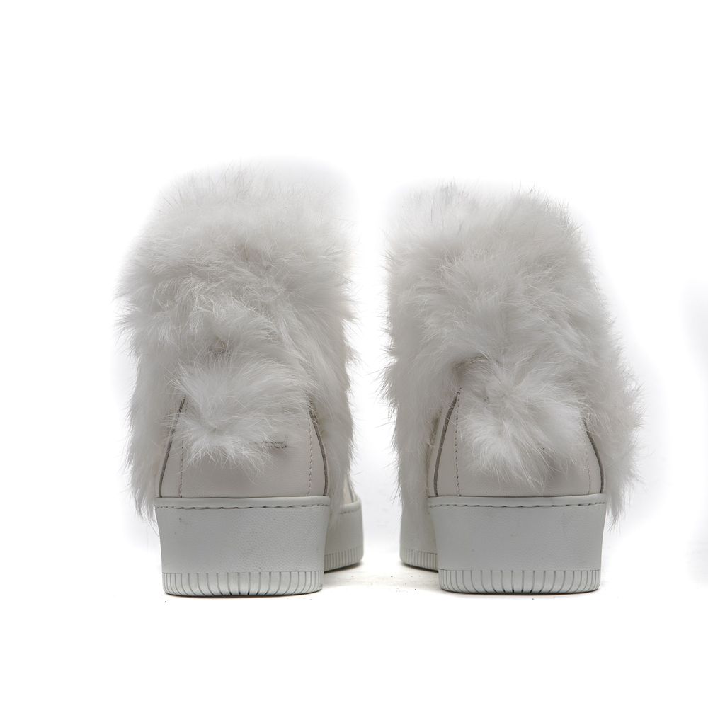 White Cotton Women Sneaker - ventzia