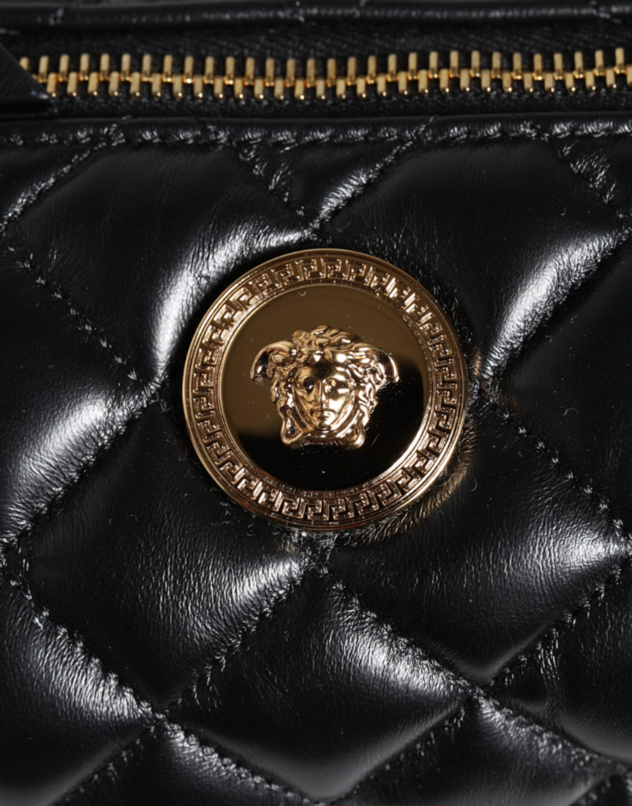 Black Mini Quilted Lambskin Leather Crossbody Sling Borse Bag