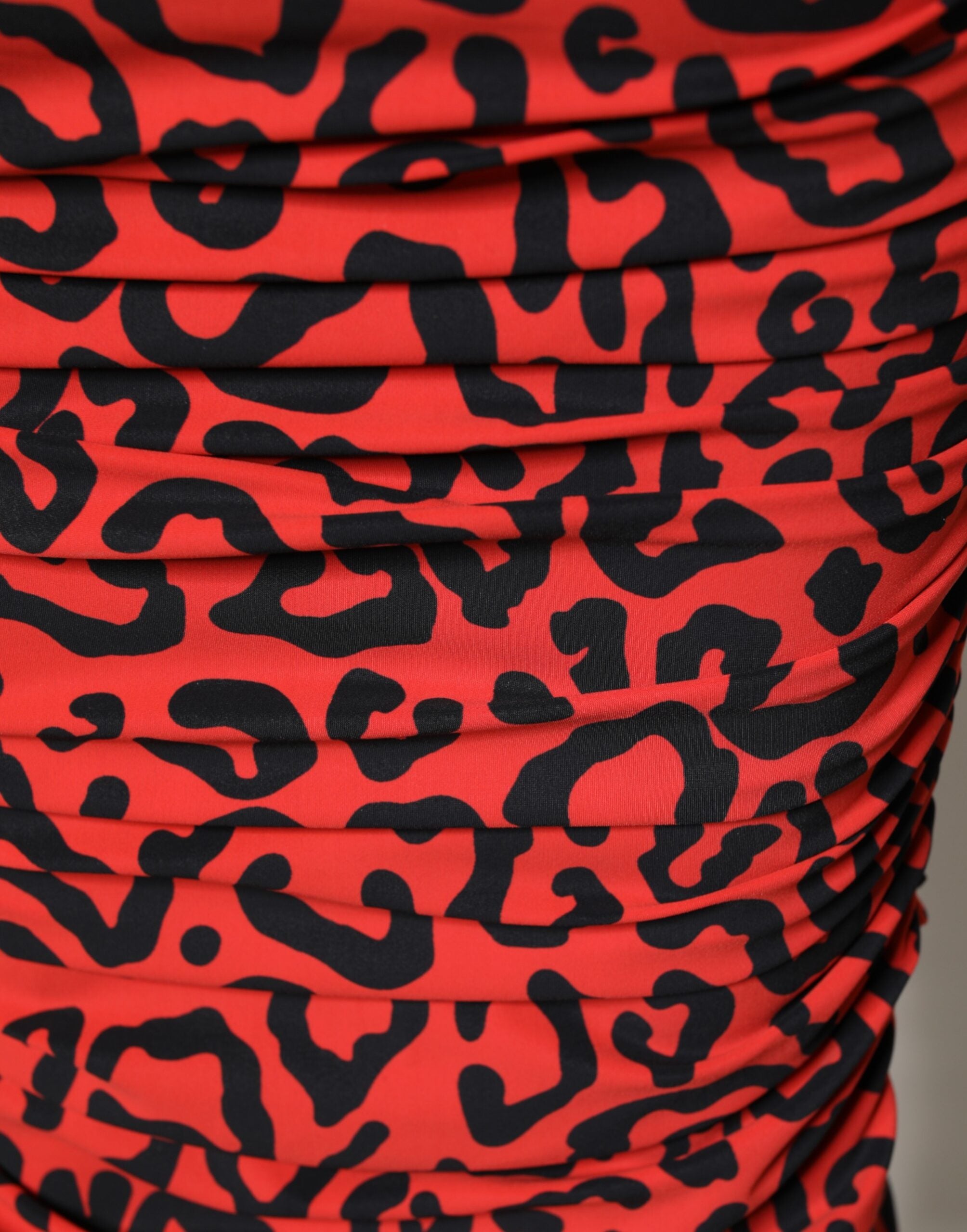 Red Leopard Print Nylon Sheath Midi Dress - ventzia