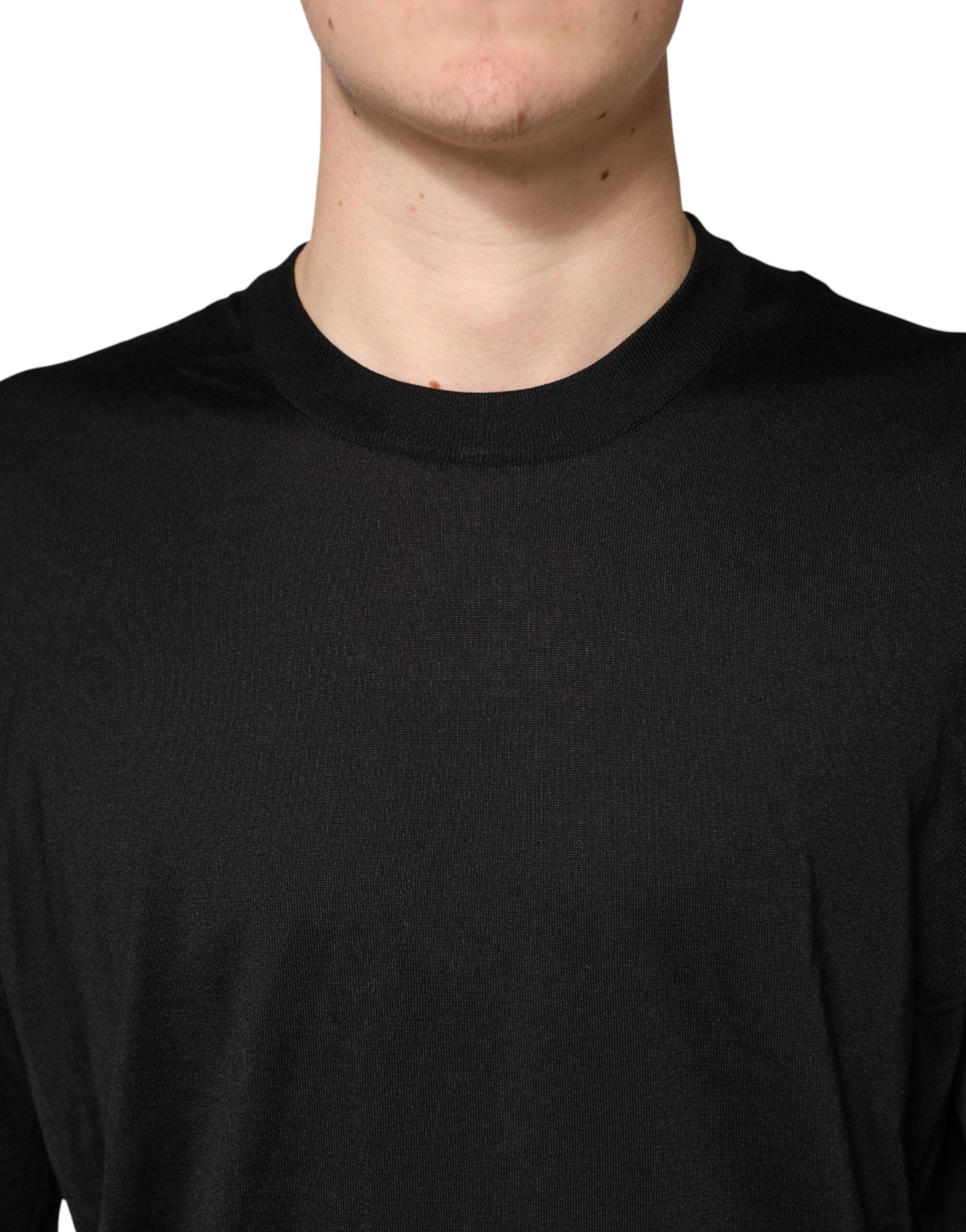 Black Silk Men Crew Neck Pullover Sweater - ventzia
